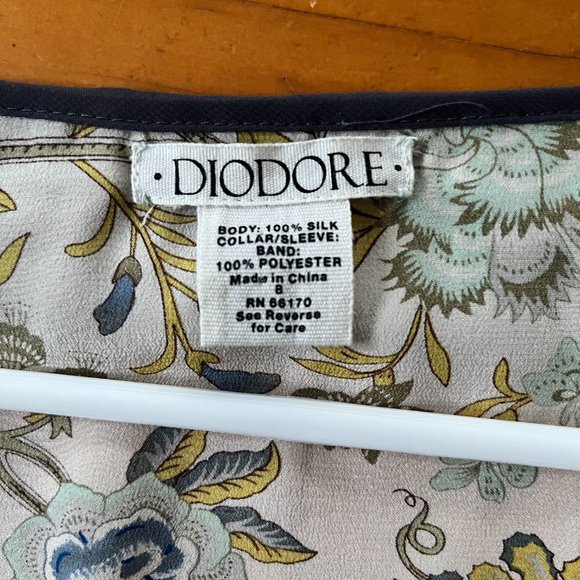 Diodore Blouse from Anthropologie - Picture 2 of 4